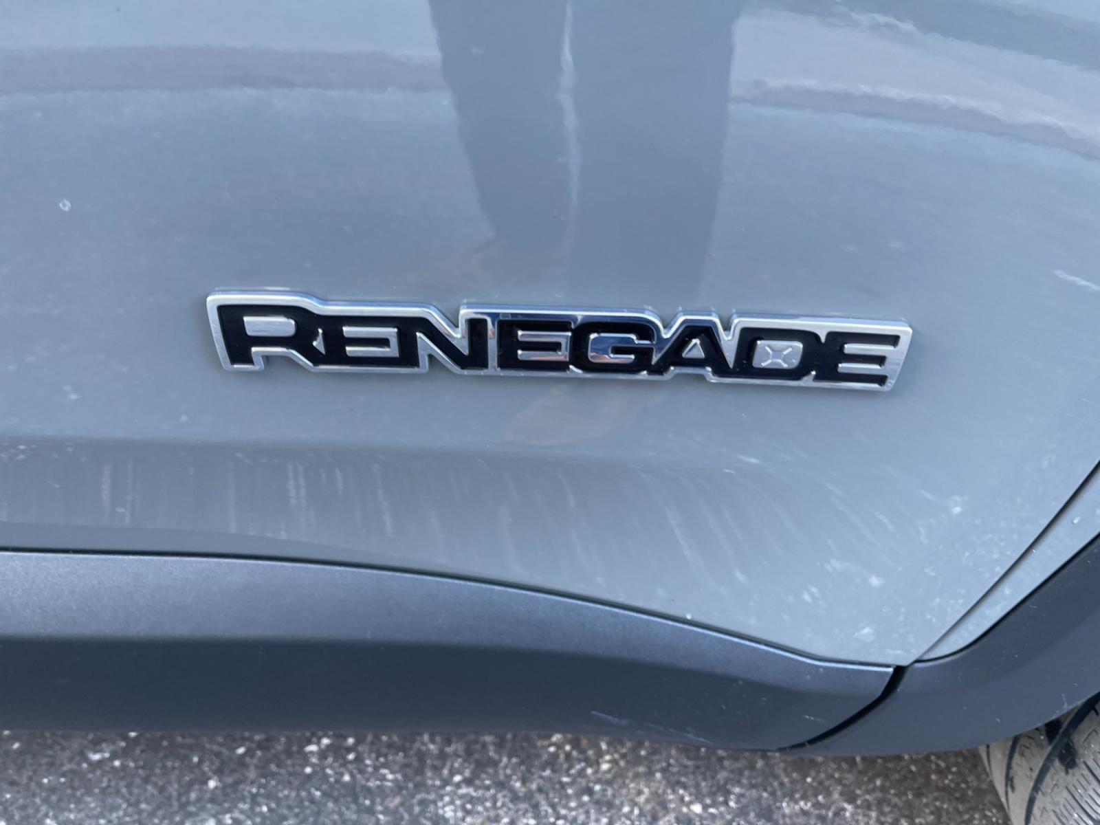 2020 Gray /Black Jeep Renegade Latitude 4WD (ZACNJBBB7LP) with an 2.4L I4 DOHC 16V engine, 9A transmission, located at 11115 Chardon Rd. , Chardon, OH, 44024, (440) 214-9705, 41.580246, -81.241943 - This 2020 Jeep Renegade Latitude with 4WD and a 2.4 Multiair Engine comes loaded with features aimed at enhancing comfort, convenience, and safety. Its 9-speed automatic transmission ensures smooth driving dynamics, while amenities like heated seats and a heated steering wheel add a touch of luxury - Photo #5